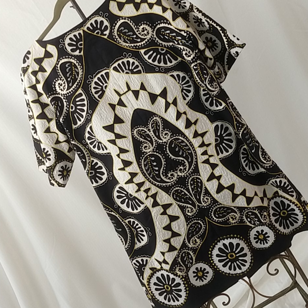 Amazing DKNY embroidered coat - Picture 5 of 8
